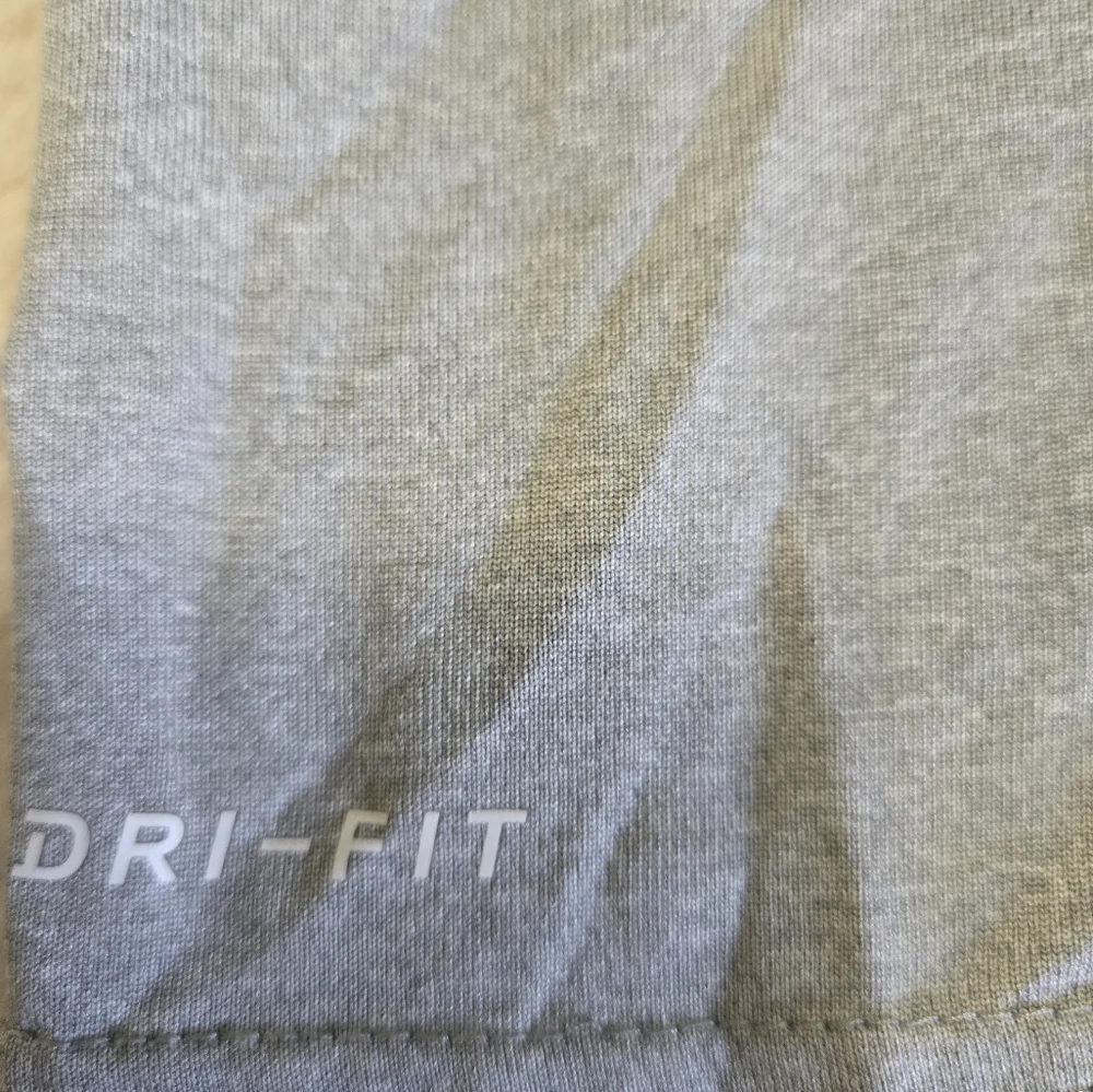 Nike Youth 7 Gray W Red Baseball Graphic T-Shirt
